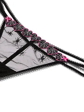 PINK Wink⢠V-String Panty