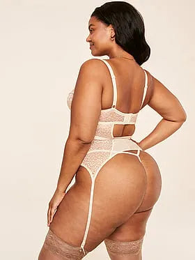 Lynn V-String Panty