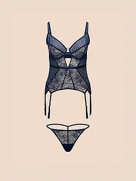 Lynn V-String Panty