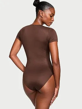 Bodywear by Victoria with FeatherSoftâ¢ Innovation Short-Sleeve Bodysuit