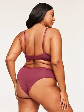 Samanta Bralette