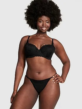 PINK Winkâ¢ V-String Panty