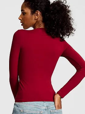 PINK Base Stretchâ¢ Long-Sleeve Tee