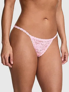 PINK Winkâ¢ V-String Panty