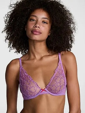 PINK Winkâ¢ Unlined Plunge Bra