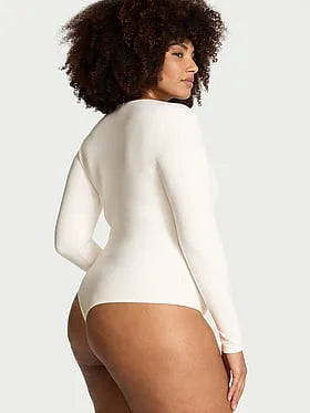 BODYWEAR by Victoria with FeatherSoftâ¢ Innovation Long-Sleeve Bodysuit