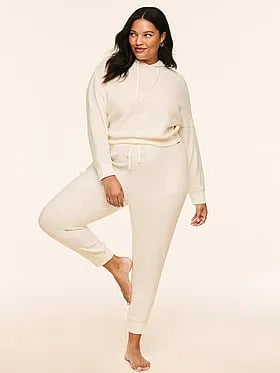 Davinia Sweatshirt & Jogger Set