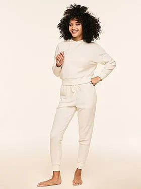 Davinia Sweatshirt & Jogger Set