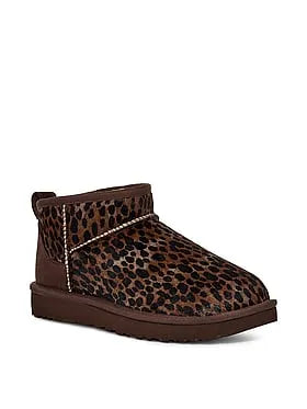 Classic Ultra Mini Caspian Boots