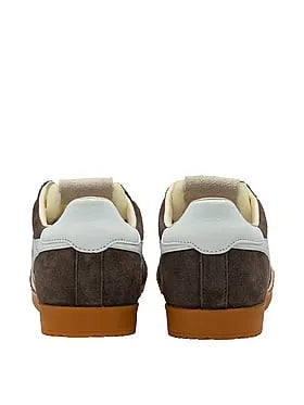 Elan Sneakers