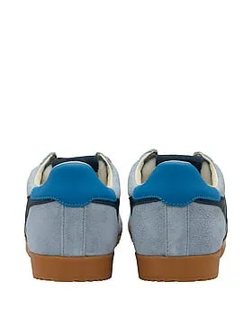 Elan Sneakers