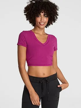All-Day Cottonâ¢ V-Neck Cropped Tee