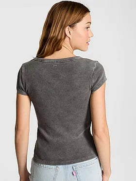 Vintage Ribbed Scoop Tee