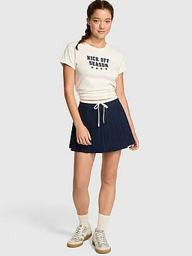 On-the-Go Low-Rise Pleated Skirt