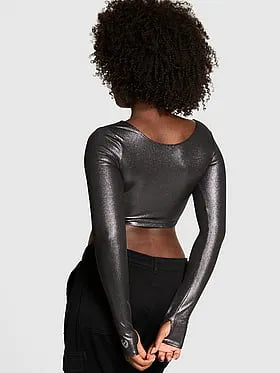 Relay Scoop Long-Sleeve Top