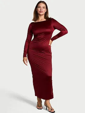 SoSleekâ¢ Long-Sleeve Low-Back Maxi Dress