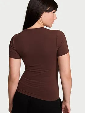 Smooth Seamless Tee
