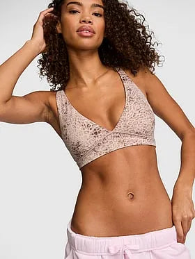PINK Relayâ¢ Criss-Cross Plunge Sports Bra