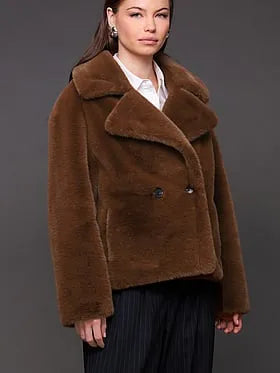 Cropped Teddy Coat