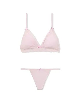 Limited-Edition PINK Winkâ¢ Flirty Gift Set