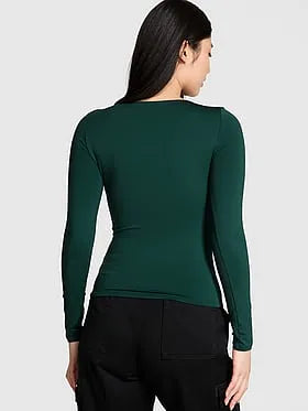 PINK Base Stretchâ¢ Ruched Long-Sleeve Tee