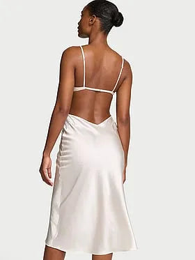 Atelier Victoriaâs Secret Sheer Bow Slip Gown