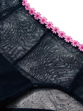 PINK Winkâ¢ Cheeky Panty