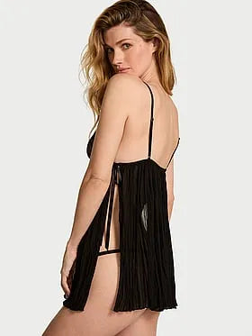 Lace Triangle Pleated Babydoll Set