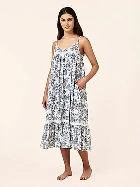 Nostalgia Strappy Lace-Trim Nightie