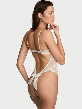 Frou Frou Embroidery Bow-Back Teddy
