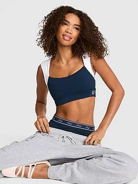 PINK Relayâ¢ Ruched Cropped Bra Tank