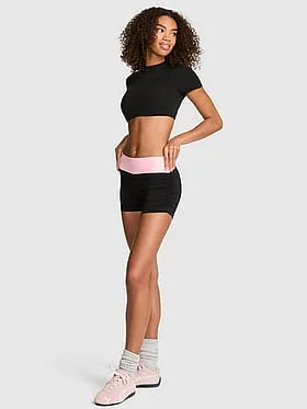 PINK Relayâ¢ Ruched Bun Shorts
