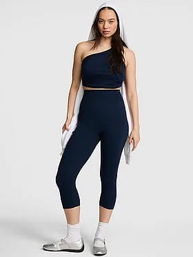 AnyWear Capri Leggings