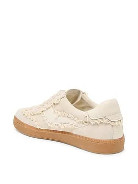 Notice Lace Sneakers
