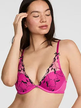 PINK Winkâ¢ Lightly Lined Plunge Bra