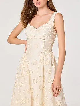Caerwyn Dress