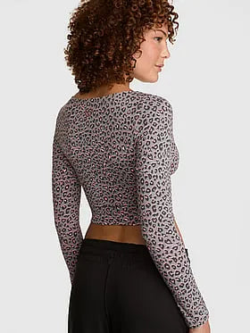PINK Relayâ¢ Long-Sleeve Cropped Wrap Top