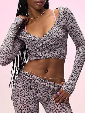 PINK Relayâ¢ Long-Sleeve Cropped Wrap Top