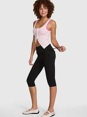 PINK Relayâ¢ Side-Ruched Foldover Capri Legging