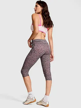 PINK Relayâ¢ Side-Ruched Foldover Capri Legging