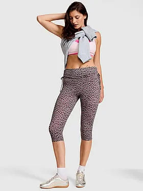 PINK Relayâ¢ Side-Ruched Foldover Capri Legging