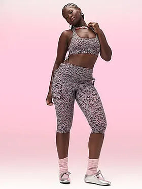 PINK Relayâ¢ Side-Ruched Foldover Capri Legging