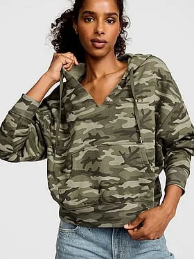Campus Fleeceâ¢ Shrunken Hoodie