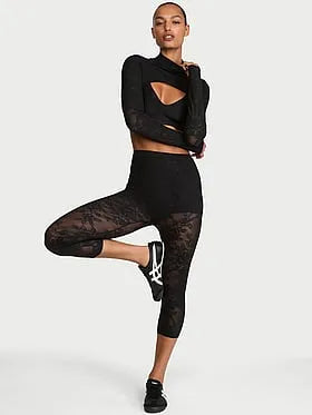 VSX Lace Capri Legging