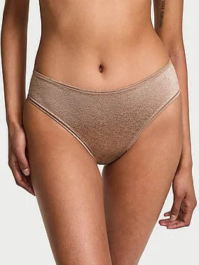 No-Show Snake Jacquard Mid-Rise Thong Panty