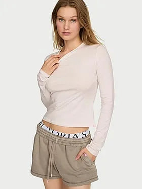 Stretch Cotton Fitted Long-Sleeve Tee