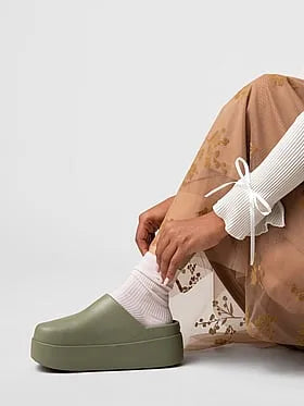 Dylan Platform Clogs