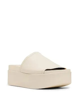 Arwen Slide Sandal