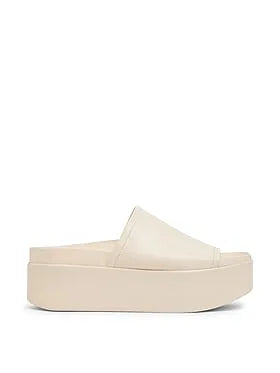 Arwen Slide Sandal